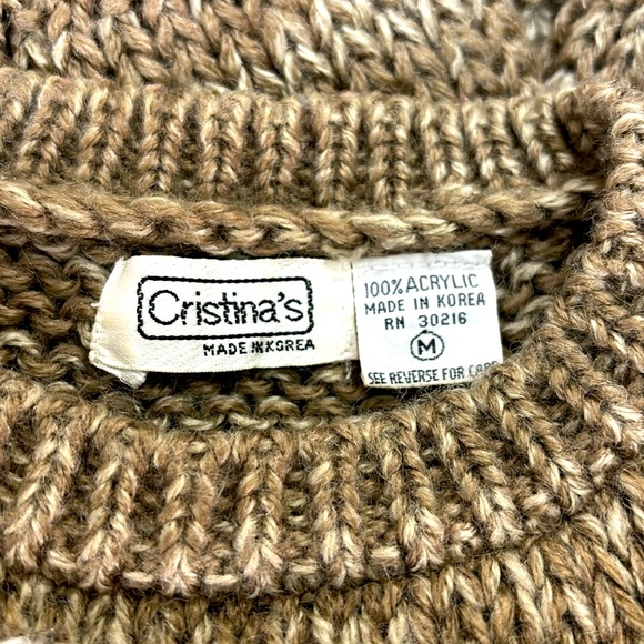 Cristina’s Women’s Tan & White Snowflake Long Sleeve Knit Sweater Size Medium - Picture 6 of 6